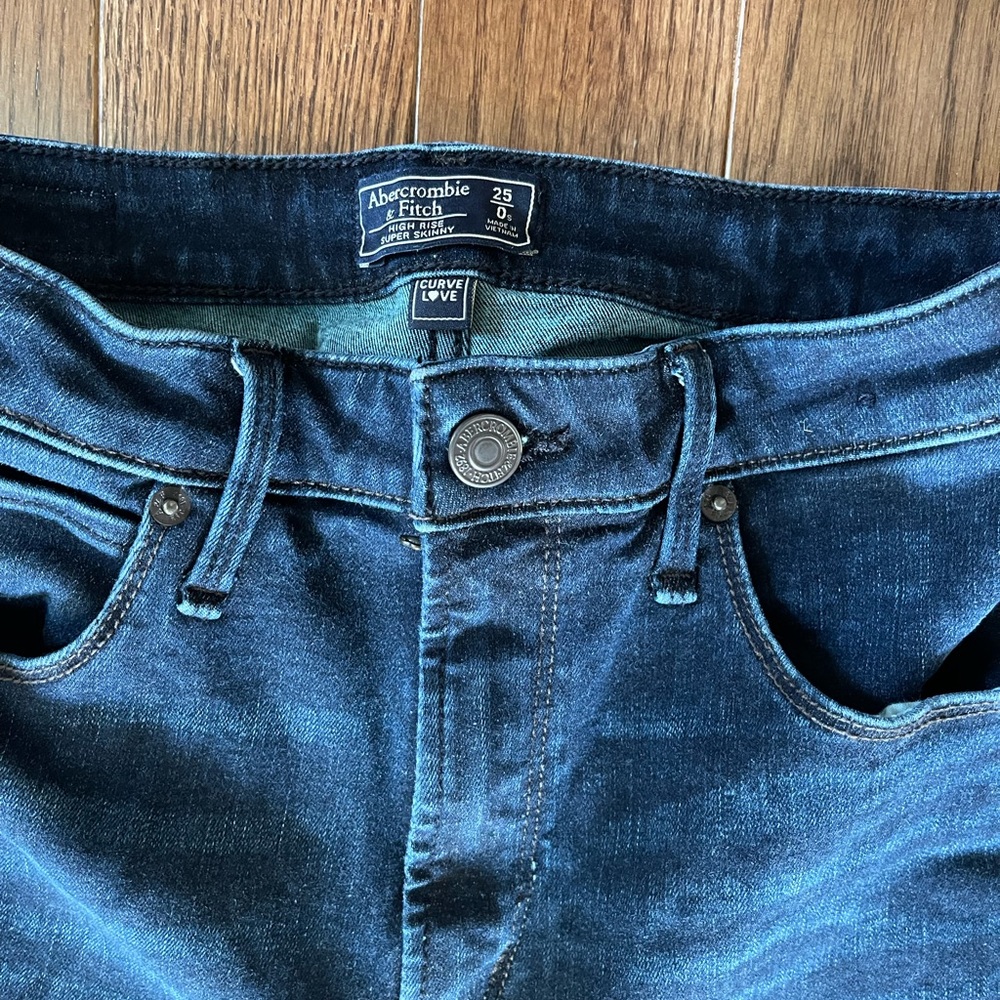 High Rise Super Skinney Curve Love Abercrombie Jeans With Stretch